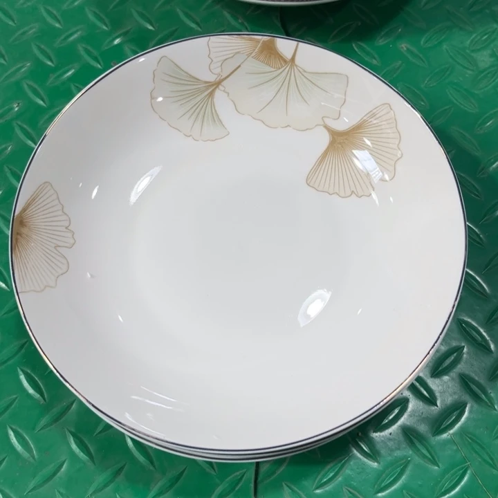 瓷片银杏八寸深盘四个微瑕