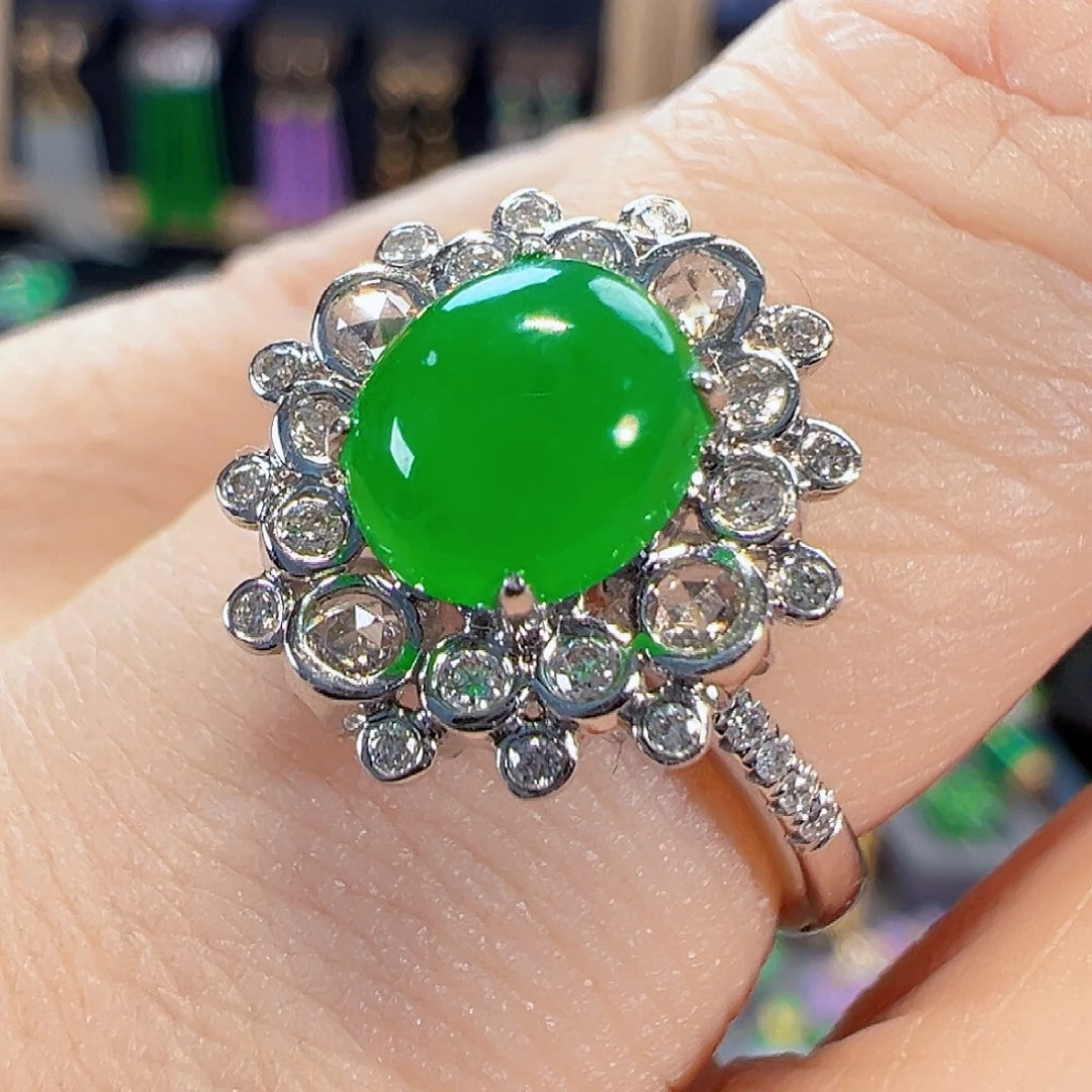 翡翠18K金镶嵌戒指签收后24小时鉴赏期