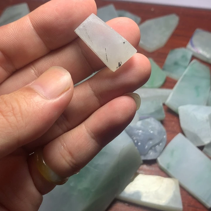 定制翡翠未镶嵌?**?