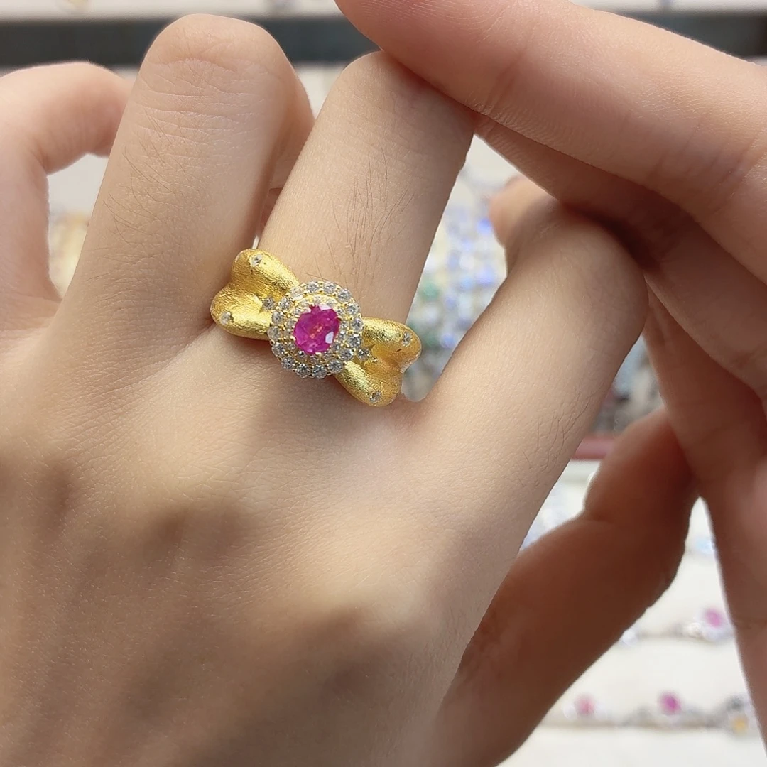 银S925镶嵌戒指红宝石