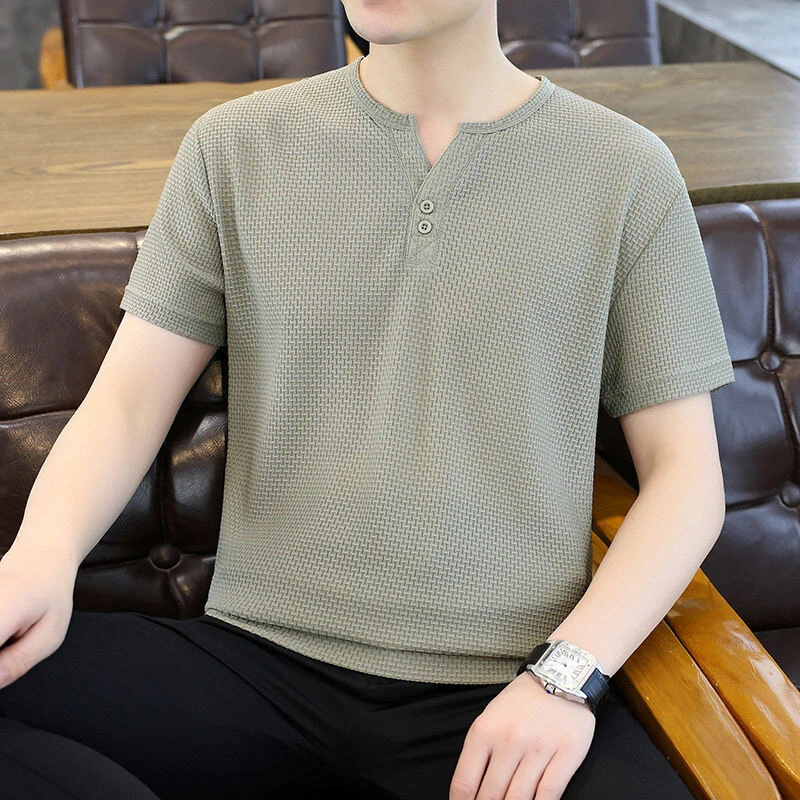 2025夏季冰丝上衣潮流蛇皮纹提花燕尾领短袖T恤高温必备单品8231