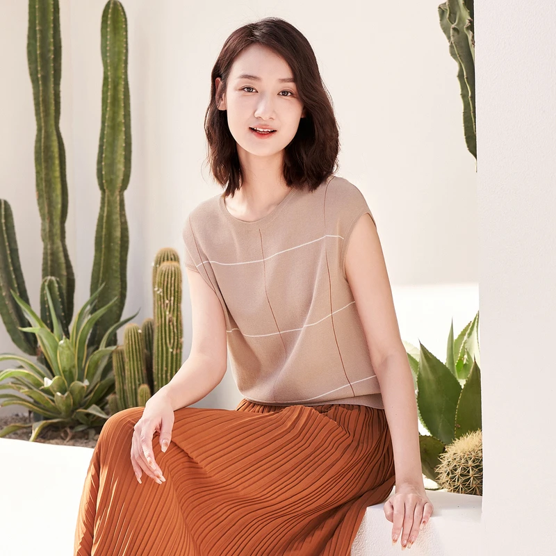 布景短袖女夏季新品简约套头圆领格子上衣薄款针织衫BW22TH1555