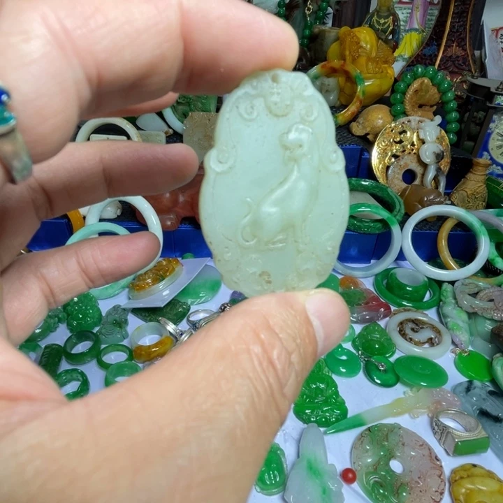 滴血莲花菩提吊坠