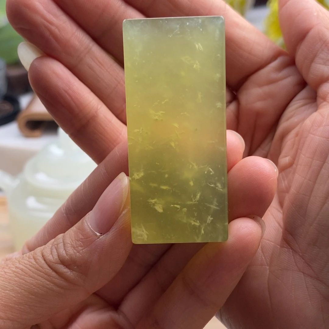 岫玉未镶嵌四大名玉章料