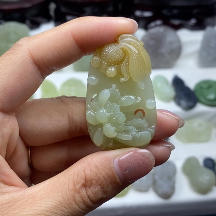 和田玉（碧玉）未镶嵌颈饰33