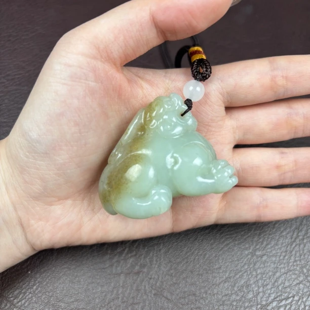 B2201和田玉貔貅2025105