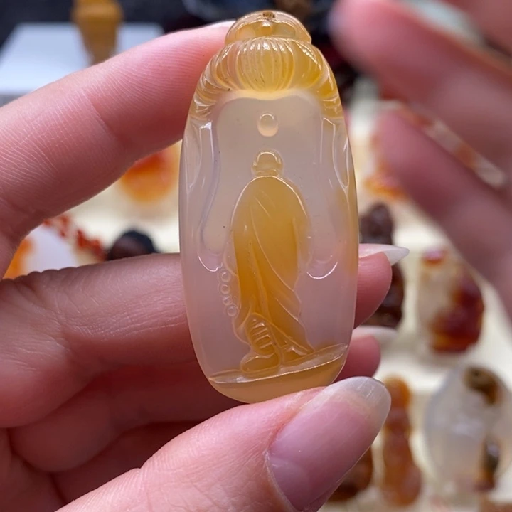 玛瑙/玉髓颈饰未镶嵌