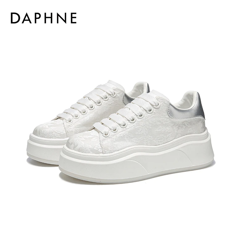 Daphne/达芙妮2025秋冬爆款时尚百搭小白鞋厚底增高轻便舒适女鞋