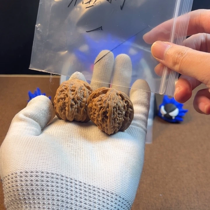 吊坠文玩核桃随机文玩核桃