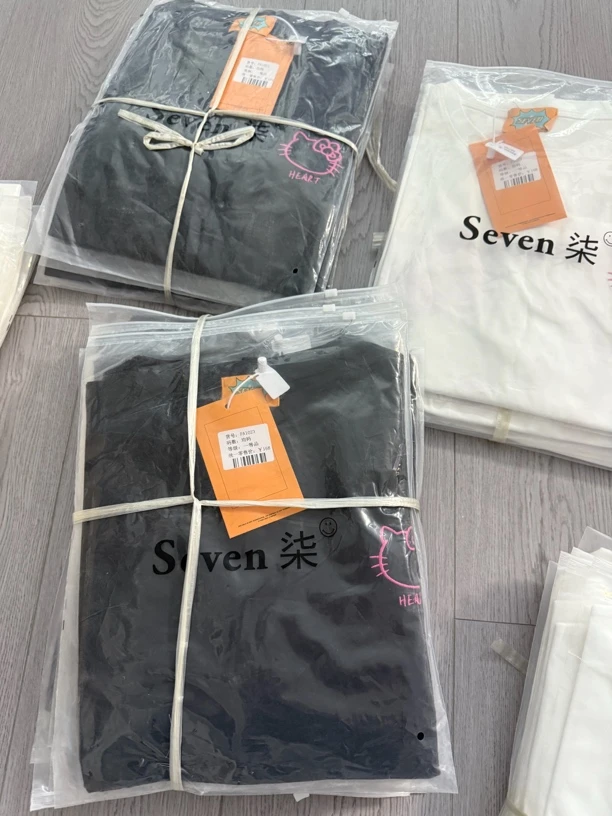 Katie猫广东潮牌刺绣T恤