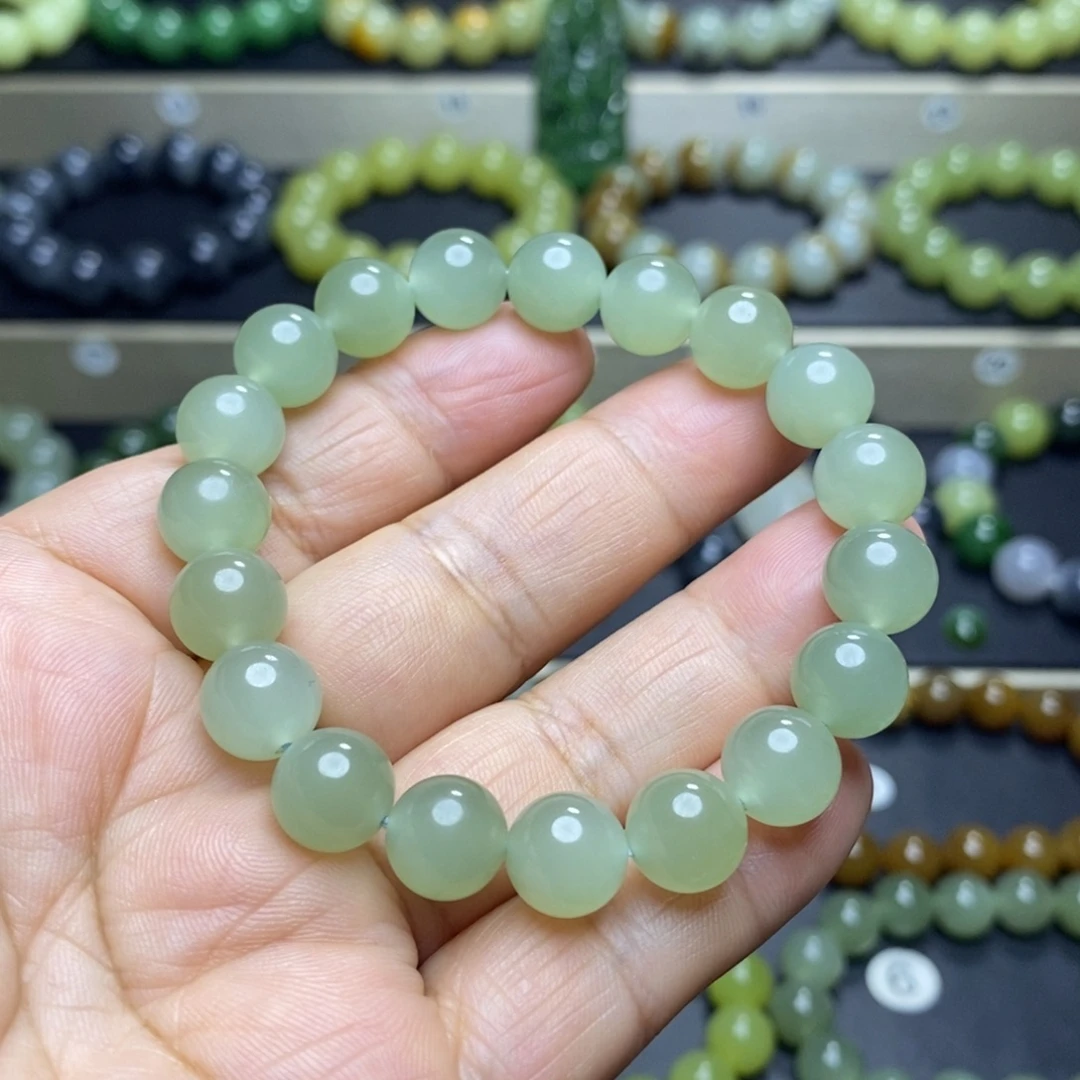 和田玉未镶嵌手串