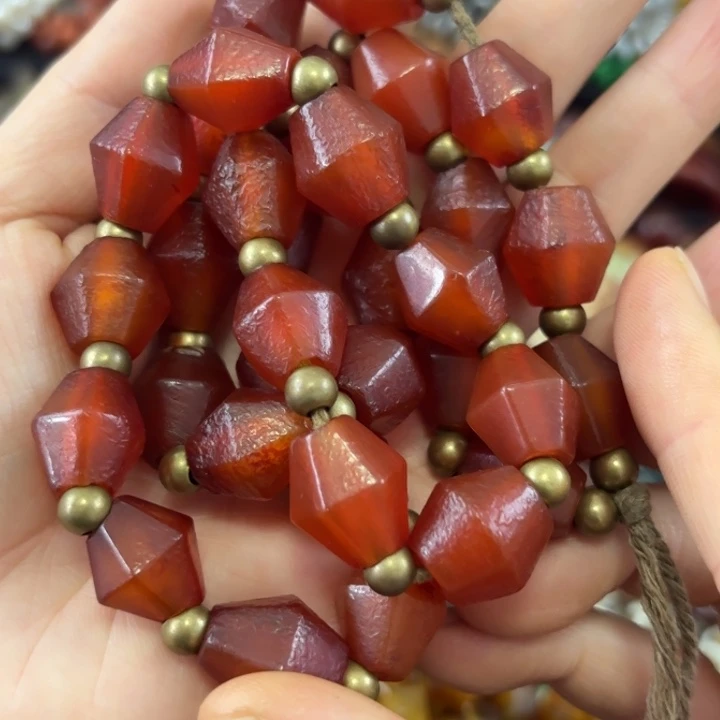 塔***鹰玛瑙/玉髓未镶嵌颈饰