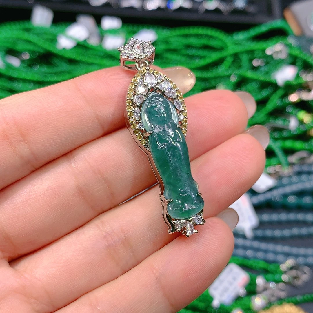 翡翠手链未镶嵌天然