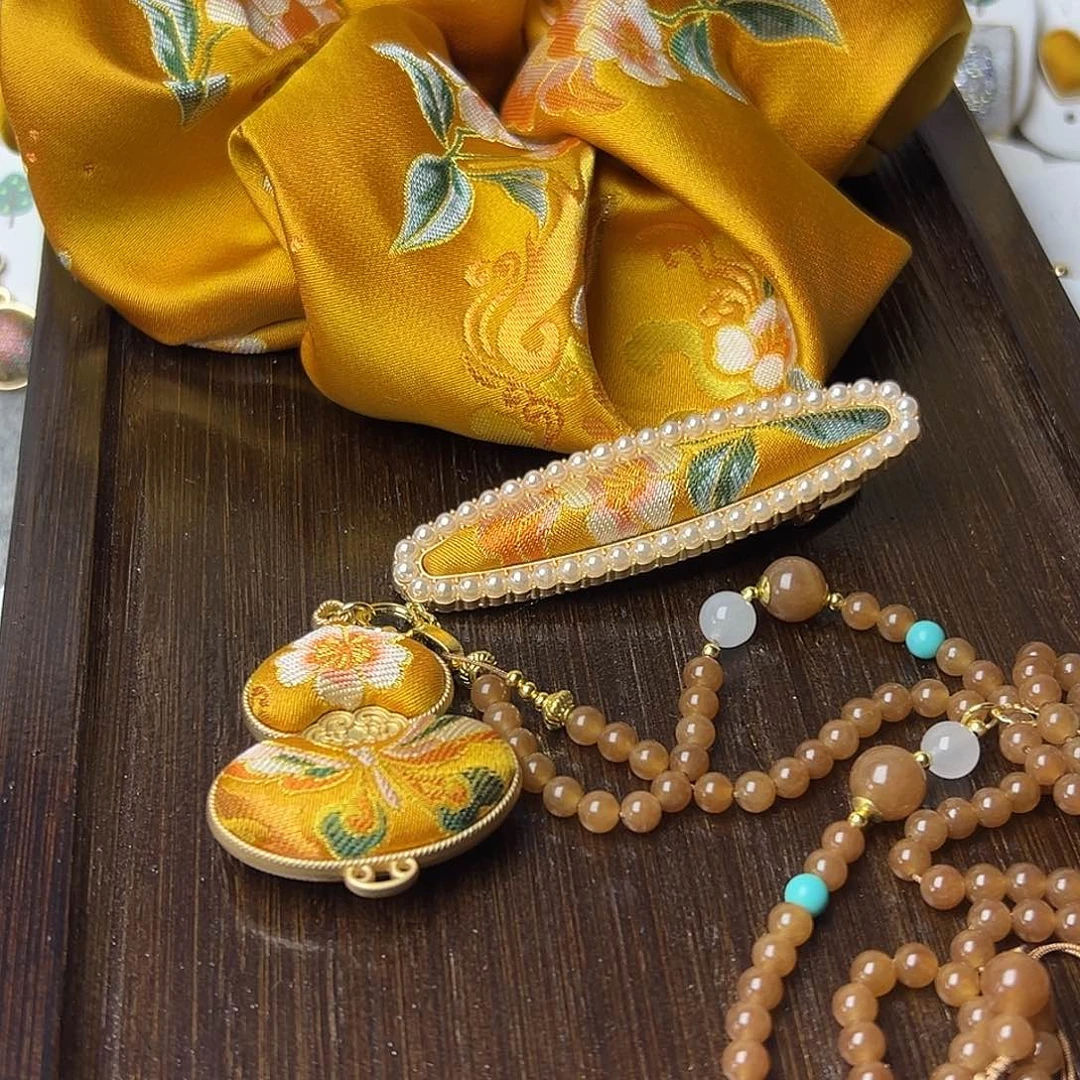 布蝶恋花一套（耳钉2对）