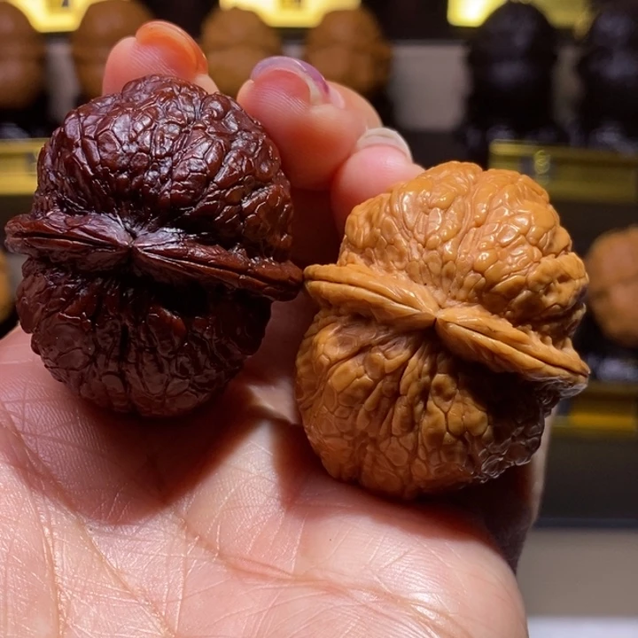 文玩核桃把件双色龟甲40尺