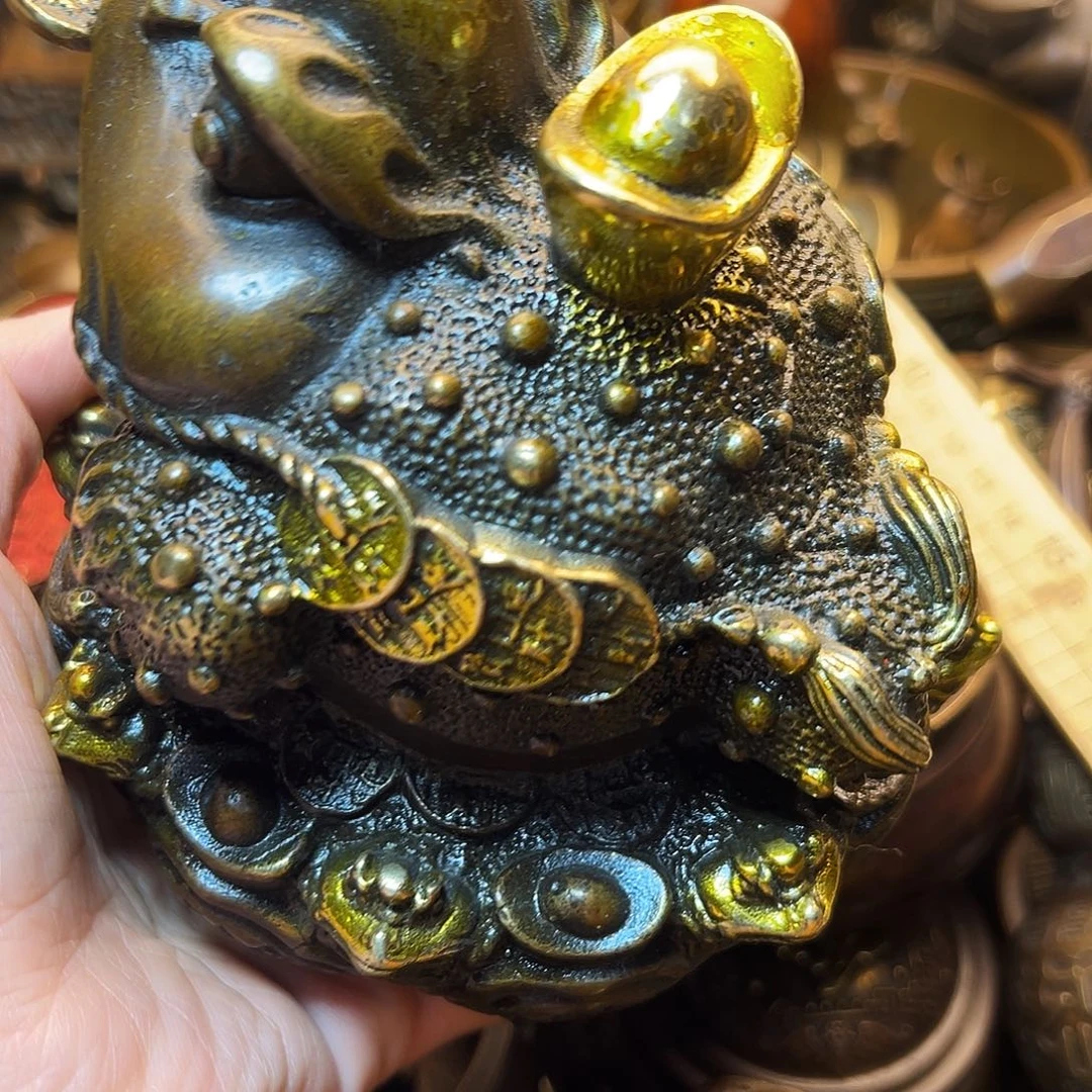 精美铜器工艺品等