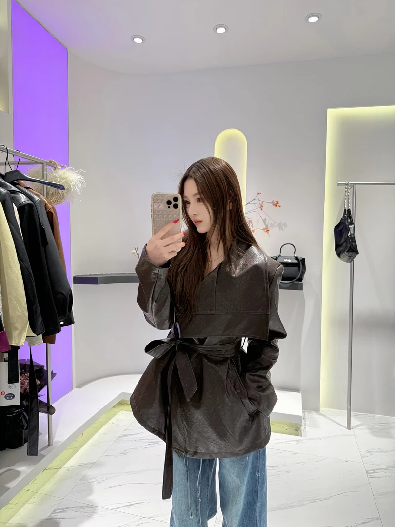 时尚设计感不规则长袖女宽松型韩版休闲上衣春季大翻领皮衣