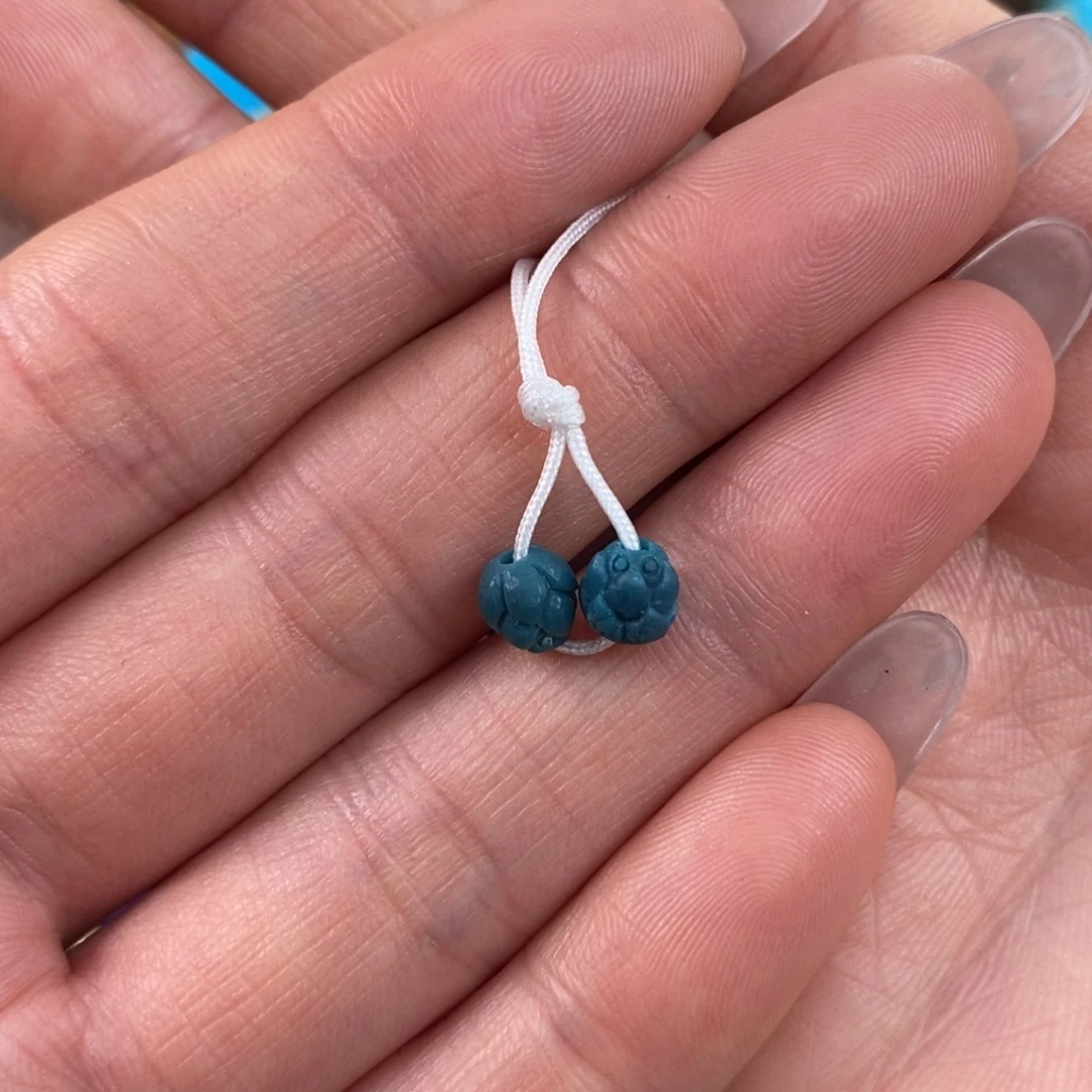 绿松石未镶嵌。雾霾蓝莲花对珠