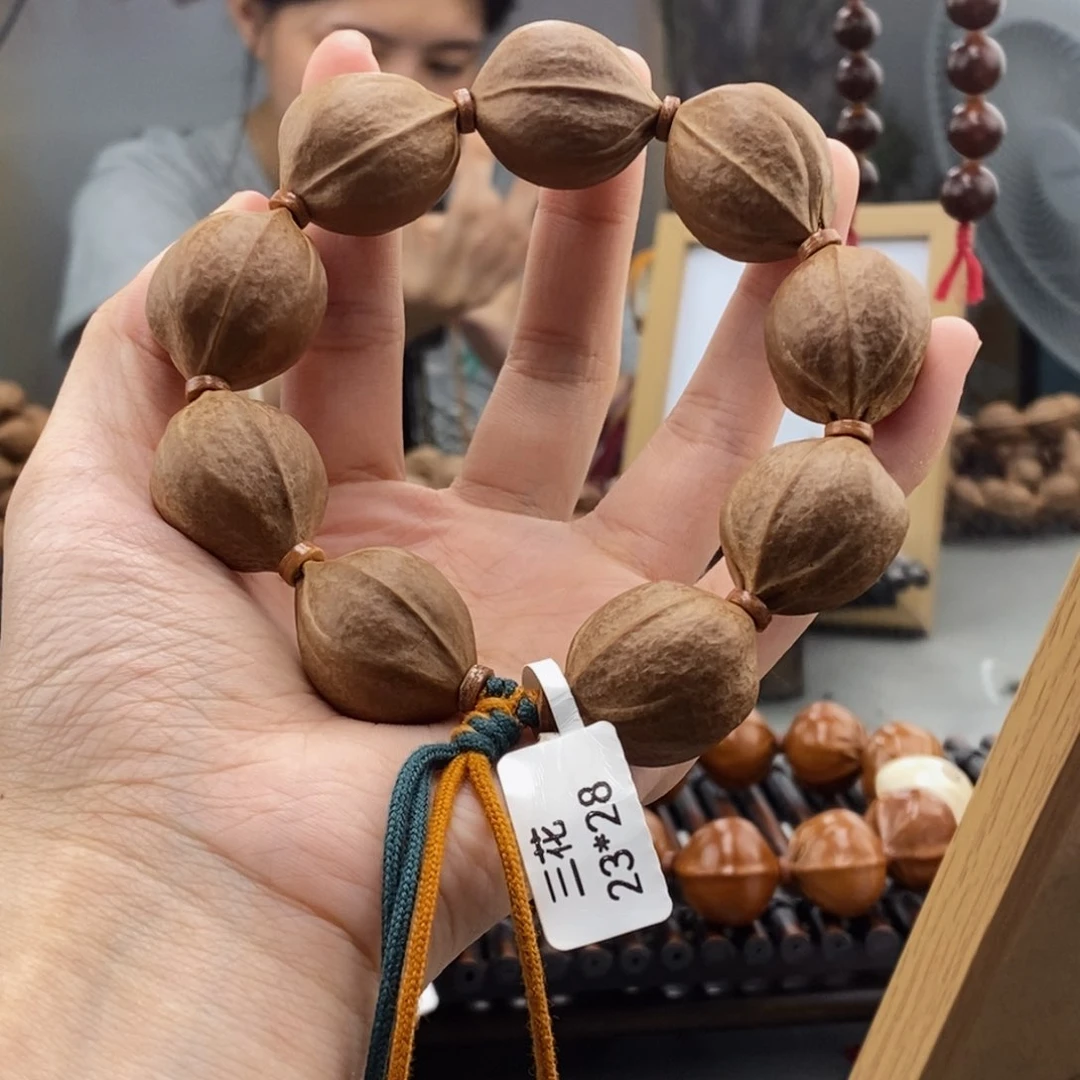 手串橄榄核A***?梅林铁