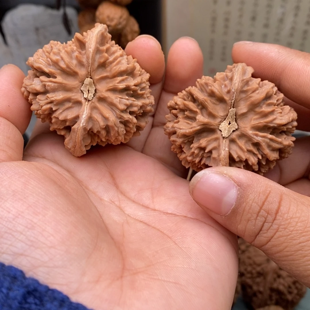 文玩核桃把件44满天星