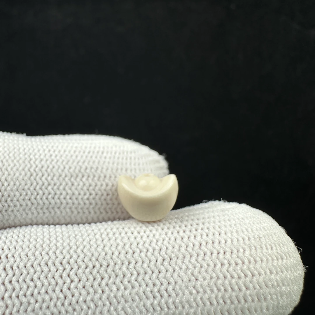 J9153天然猛犸牙 雕刻配饰 9.4*7.3mm 支持复检 假一罚十