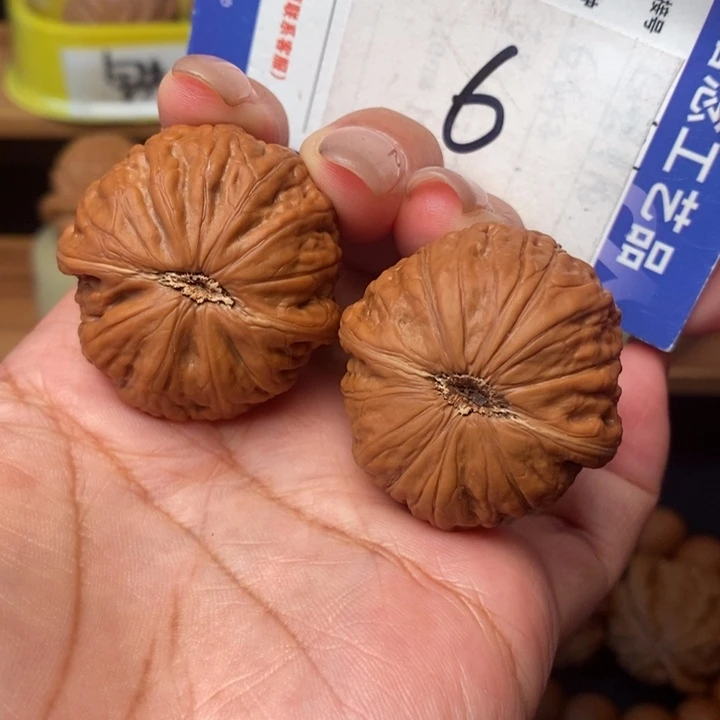 文玩核桃吊坠37全品铁锤