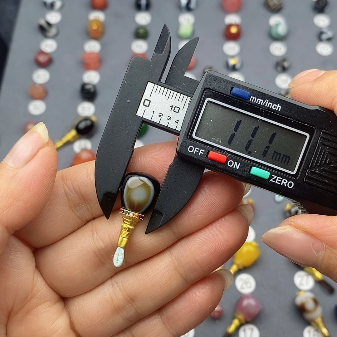 玛瑙/玉髓饰品合金