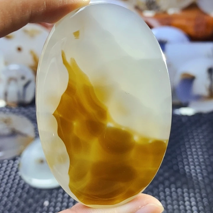 玛瑙/玉髓未镶嵌珠宝半成品