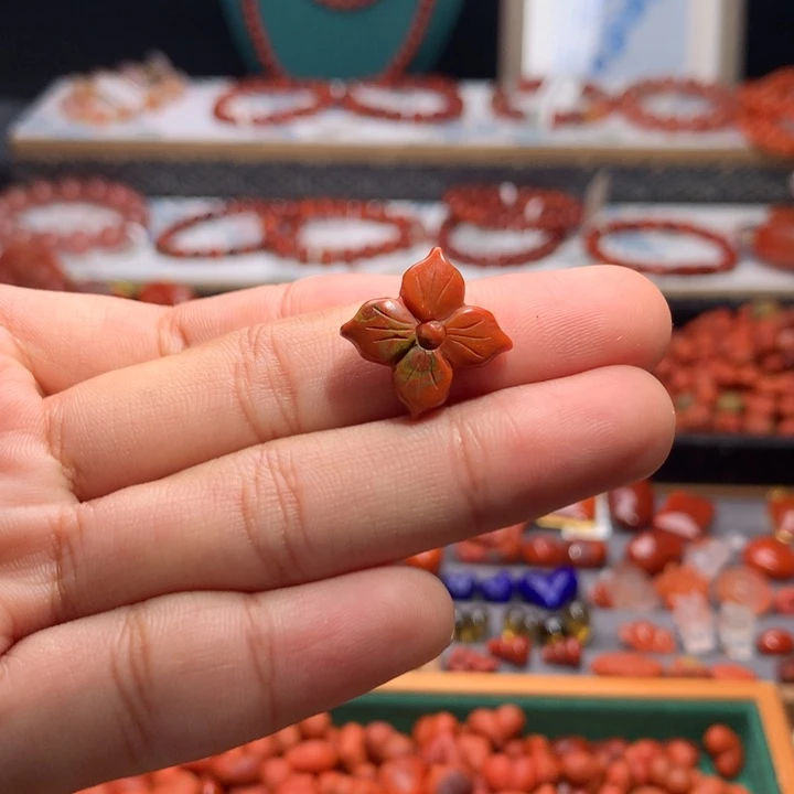 未镶嵌南红南红玛瑙包浆四叶草