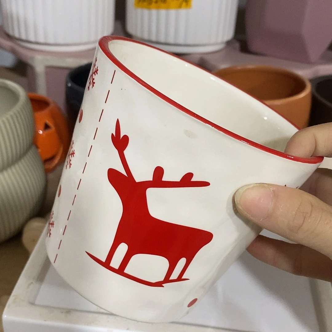 杯子陶盆有孔 瑕疵介意勿拍