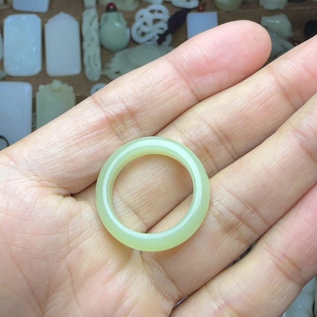 和田玉挂件未镶嵌内经20.3