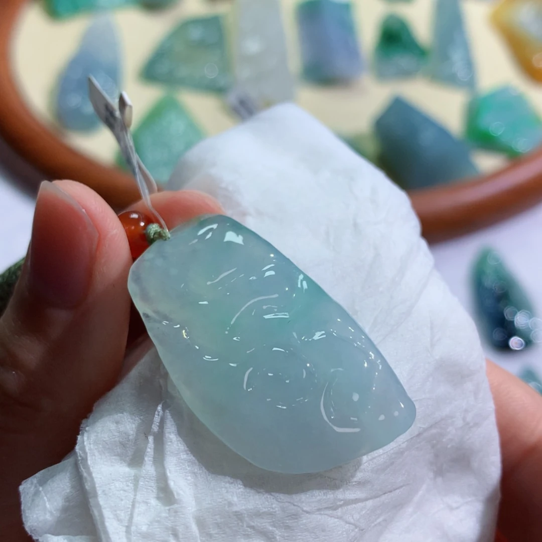 【闪购商品】翡翠吊坠(不含链)未镶嵌 1347