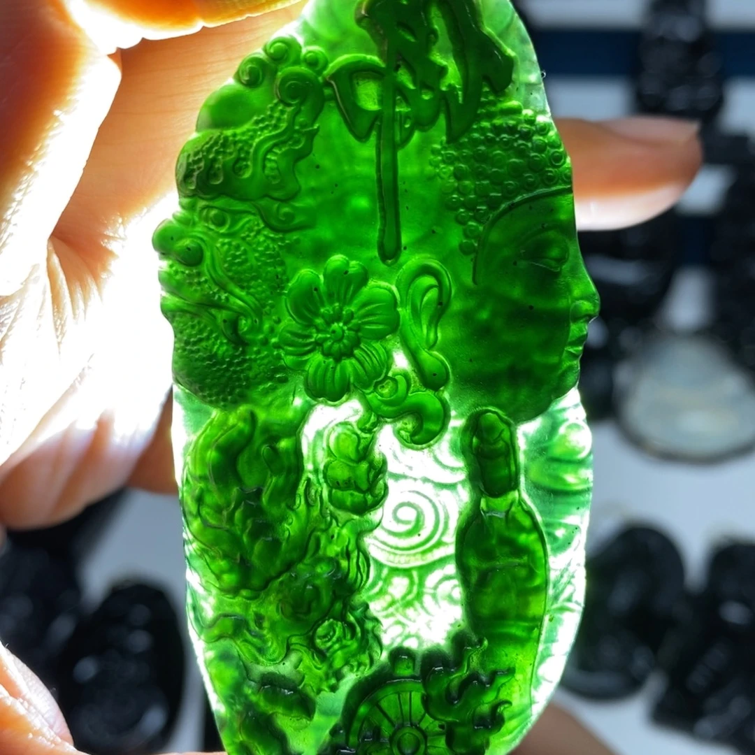 蛇纹石玉未镶嵌吊坠