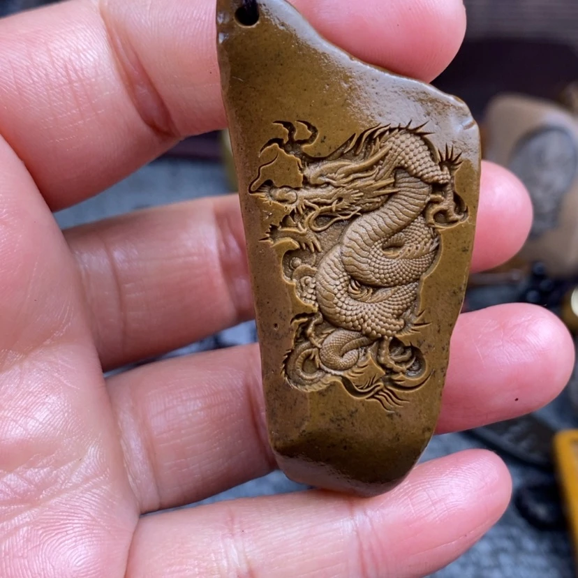 【闪购商品】原石雕刻手把件