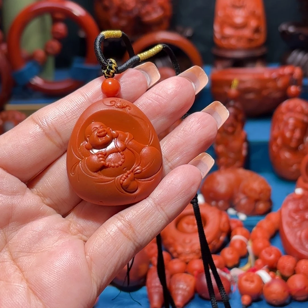未镶嵌雕刻南红玛瑙乐*悠