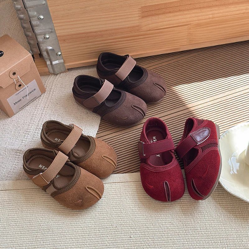 韩版儿童假分趾浅口单鞋春秋新款男女童复古休闲鞋玛丽珍运动鞋潮