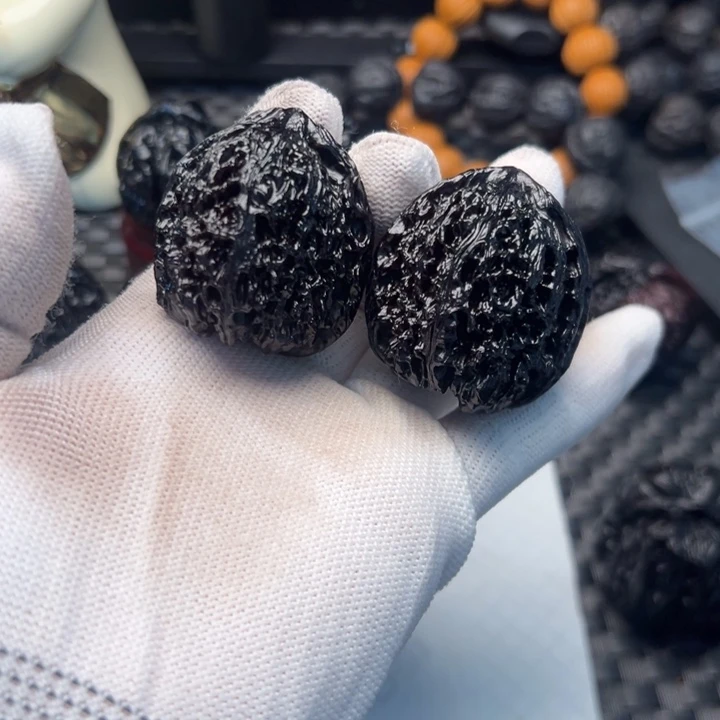 文玩核桃南疆39尺寸