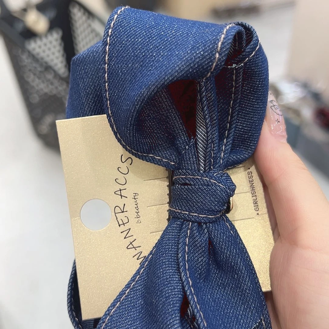 仿珍珠非金属牛仔蝴蝶结香蕉夹