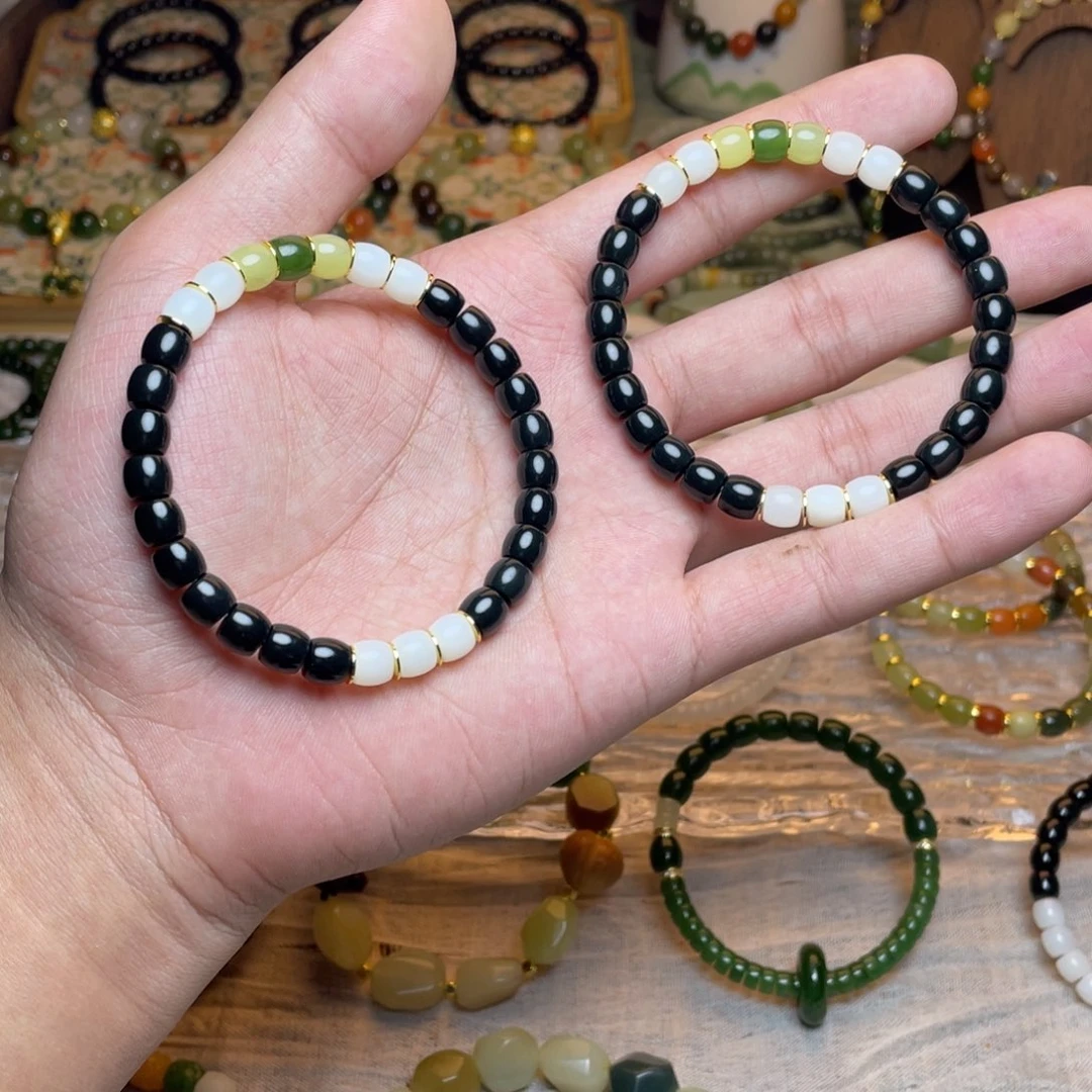 和田玉未镶嵌手链