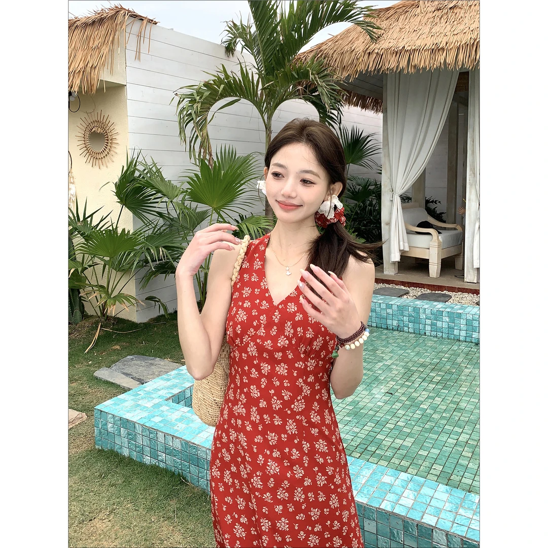 万万不熬夜【明媚春日】辣妹挂脖夏日气质连衣裙春夏季阳光明媚长裙