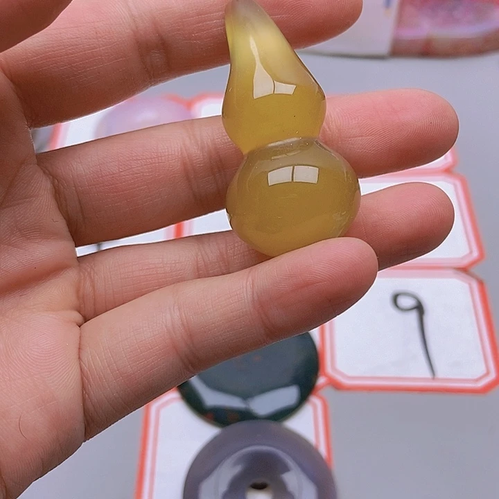 【闪购商品】玛瑙/玉髓珠宝半成品未镶嵌凤**天