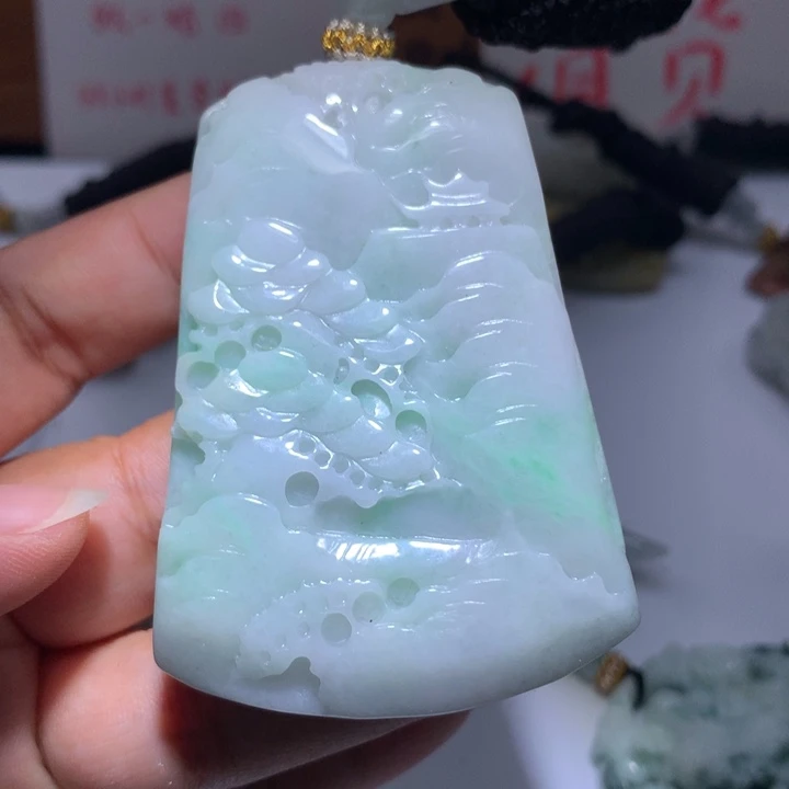 翡翠未镶嵌颈饰保真天然A货翡翠