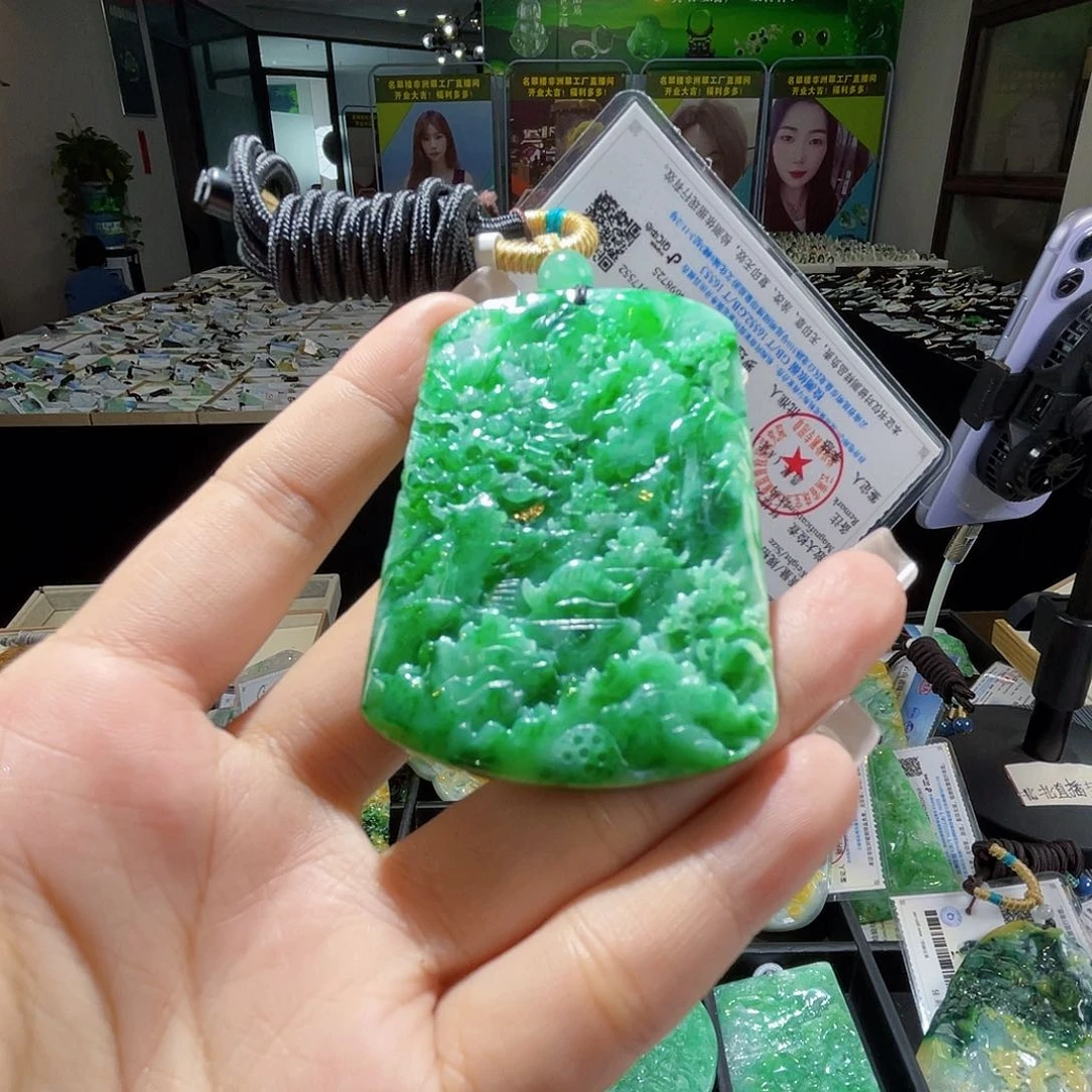 颈饰未镶嵌翡翠A***强一