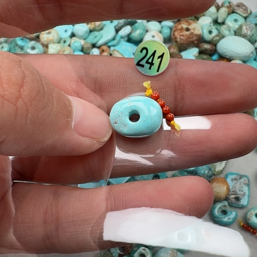 未镶嵌南红玛瑙珠宝奇石