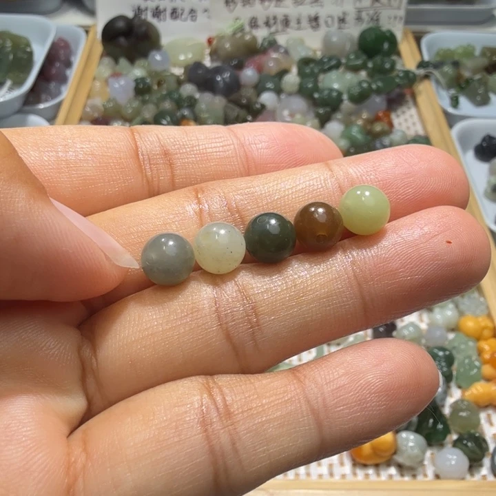和田玉未镶嵌珠宝半成品
