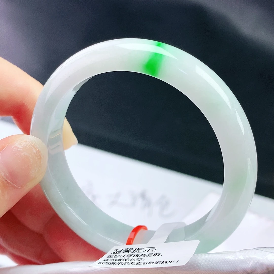 未镶嵌手镯翡翠52圈