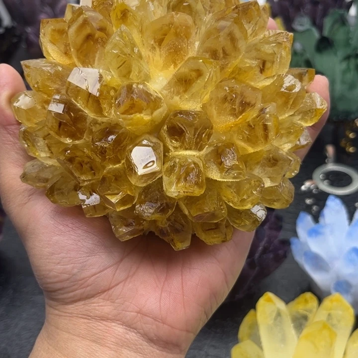 琉璃手工艺品桃****师晶簇