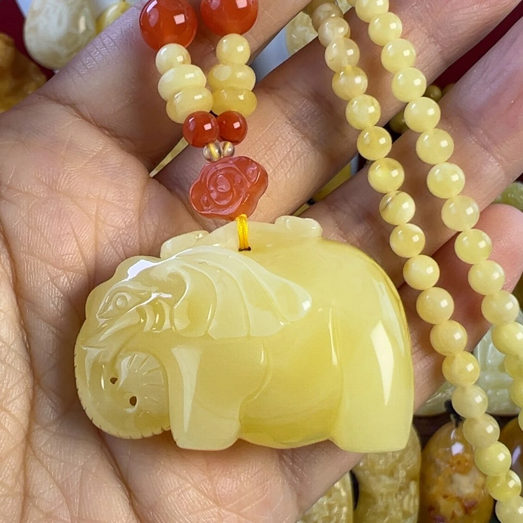 蜜蜡吊坠(赠链)未镶嵌