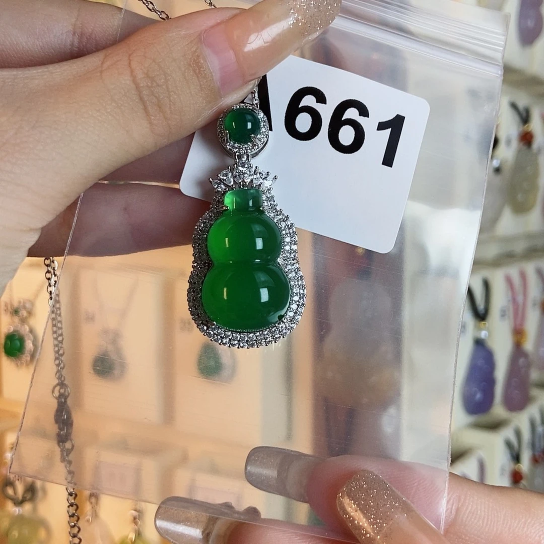 玛瑙/玉髓颈饰合金