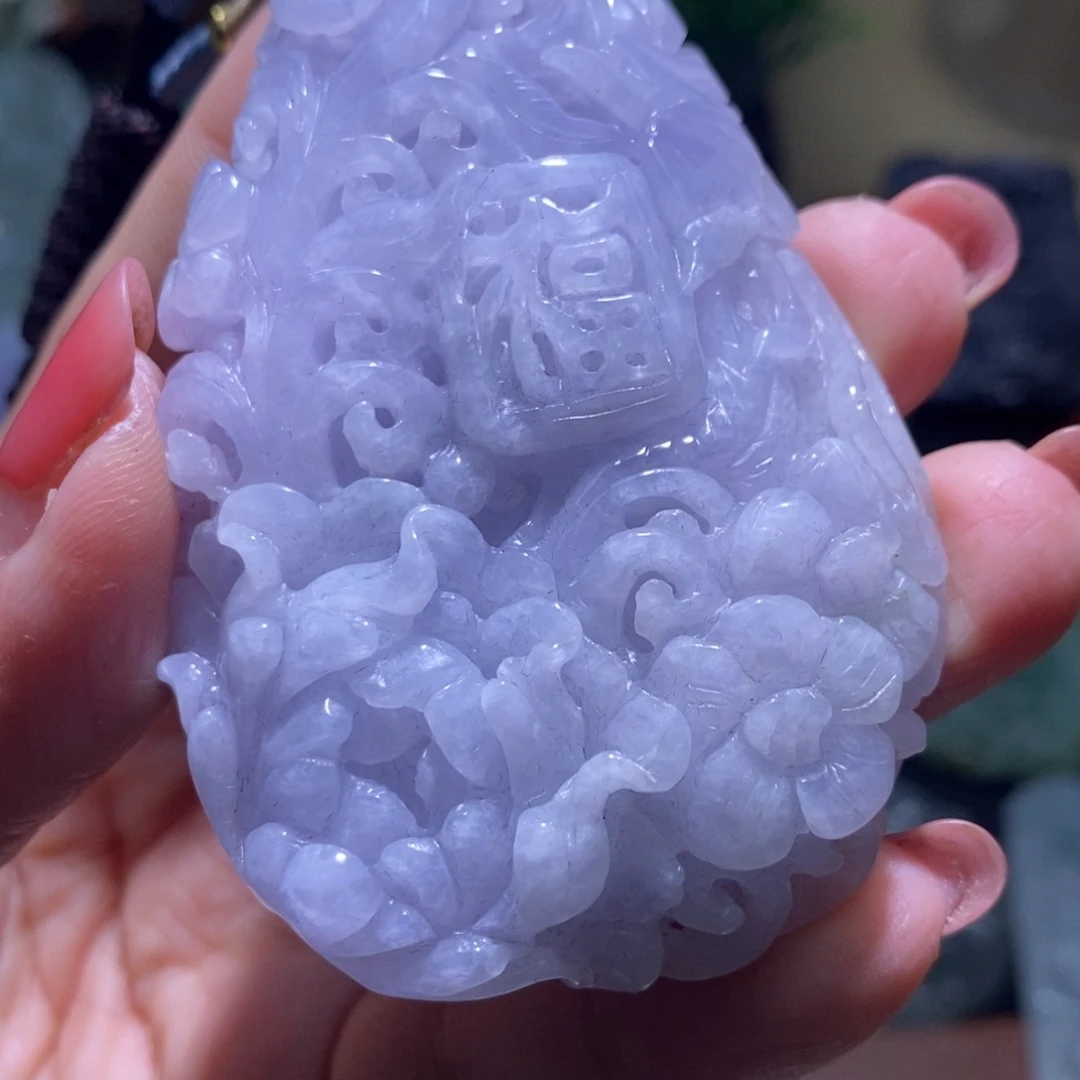 【闪购商品】翡翠未镶嵌颈饰花